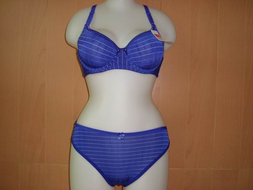 ��Ʒ���ƣ���װ